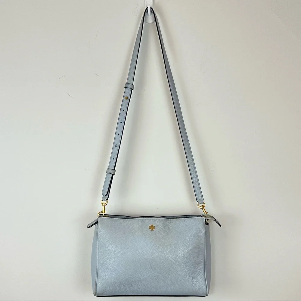 Tory Burch Light Blue Pebbled Leather Minimalist Crossbody Adjustable Bag Purse - Picture 2 of 15